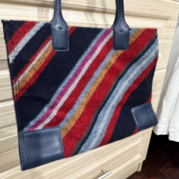 Tory Burch Tote - Picture 2 of 6